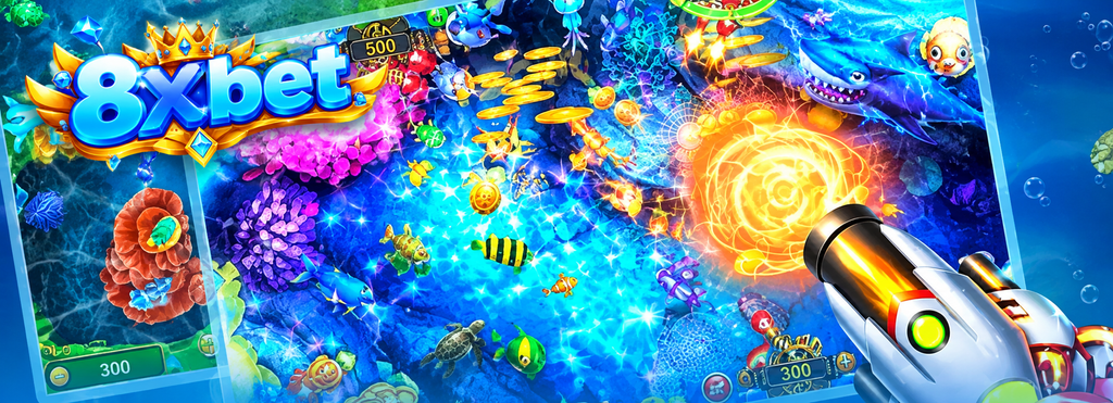 Hai ảnh chụp màn hình game bắn cá chồng lên nhau với rạn san hô, sứa, hiệu ứng lưới và vụ nổ cầu lửa